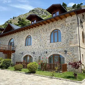 Hotel Guri, Lezhë